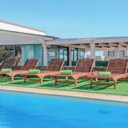 Villa Cobas Con Piscina Y Privada Triquivijate Exteriér fotografie